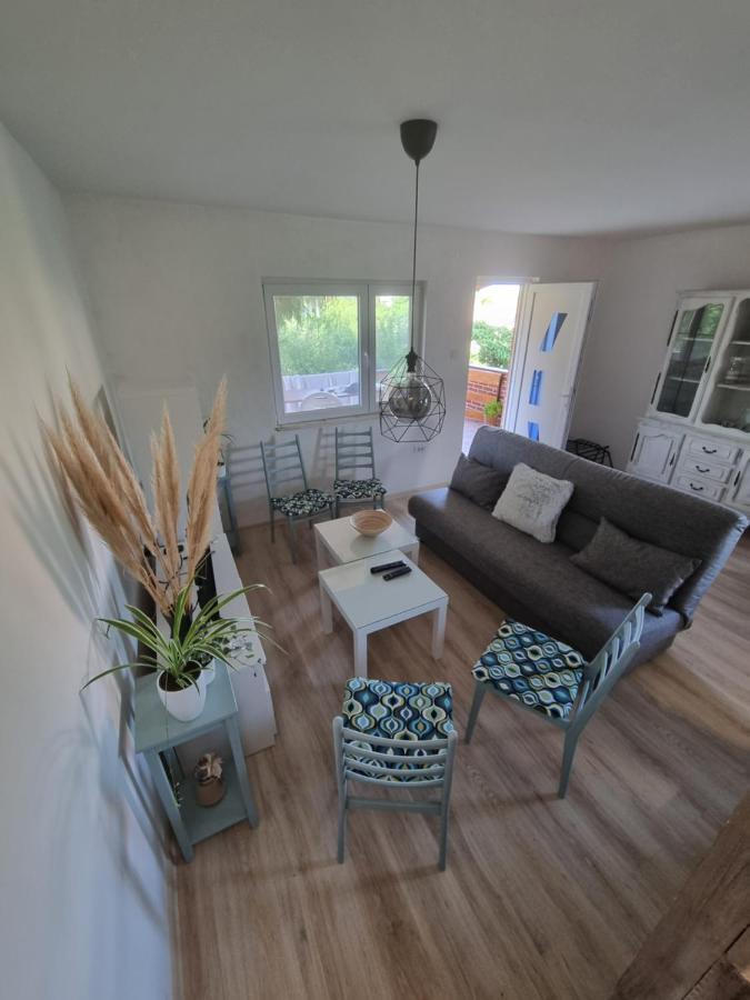 Вилла Hoopovo House Fruska Gora Irig Экстерьер фото