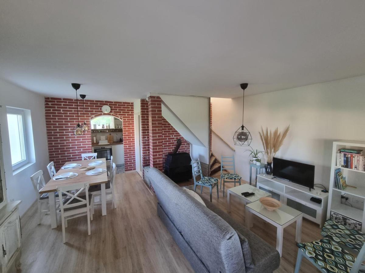 Вилла Hoopovo House Fruska Gora Irig Экстерьер фото