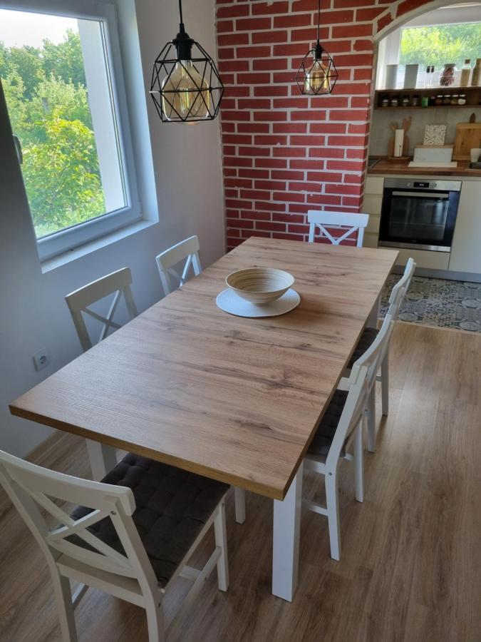 Вилла Hoopovo House Fruska Gora Irig Экстерьер фото